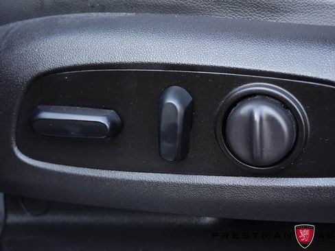 Used 2019 GMC Acadia SLT image 26