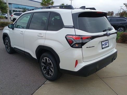 New 2026 Subaru Forester Premium image 4