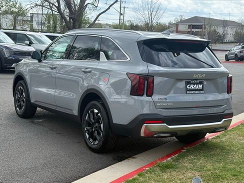 New 2026 Kia Sorento S AWD/4WD image 5