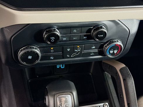 Used 2021 Ford Bronco Big Bend AWD/4WD image 17