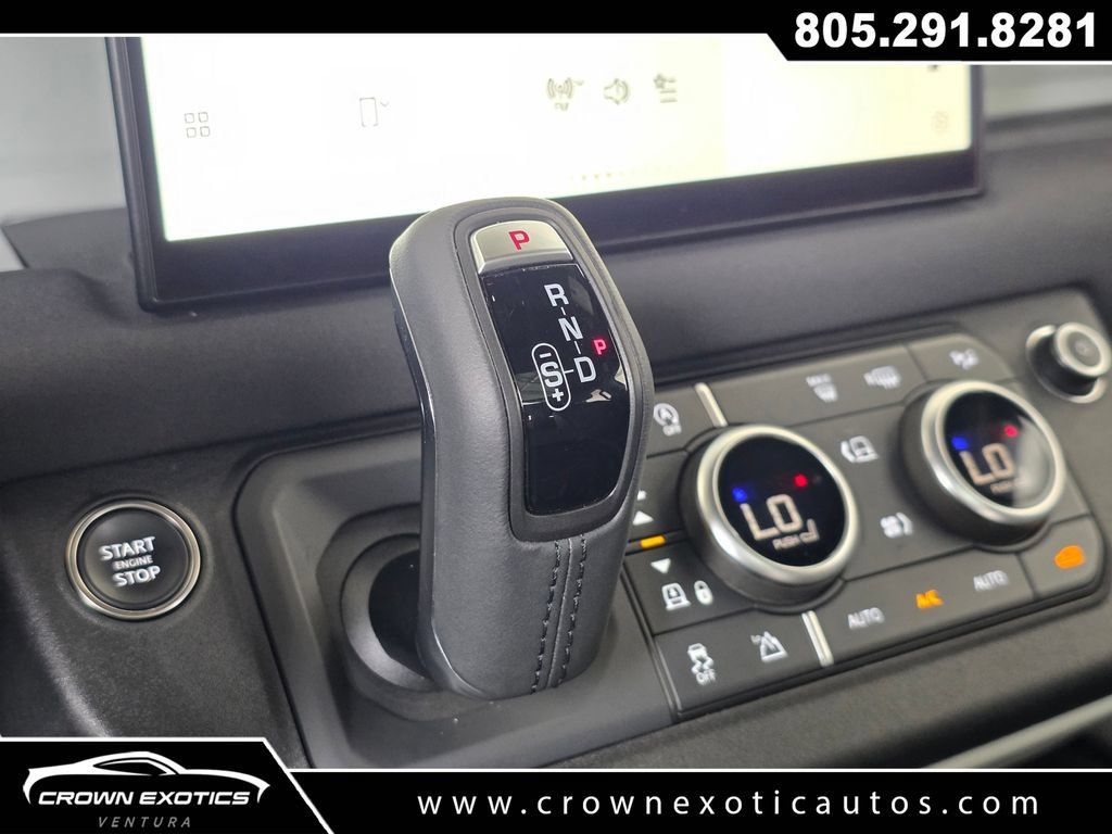 Used 2023 Land Rover Defender 130 SE AWD/4WD image 34