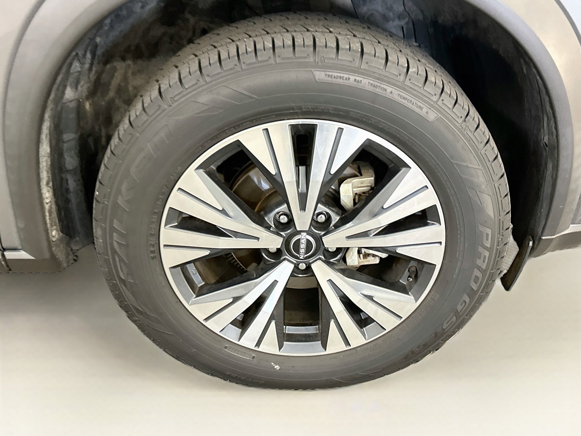 Used 2023 Nissan Rogue SV AWD/4WD image 11