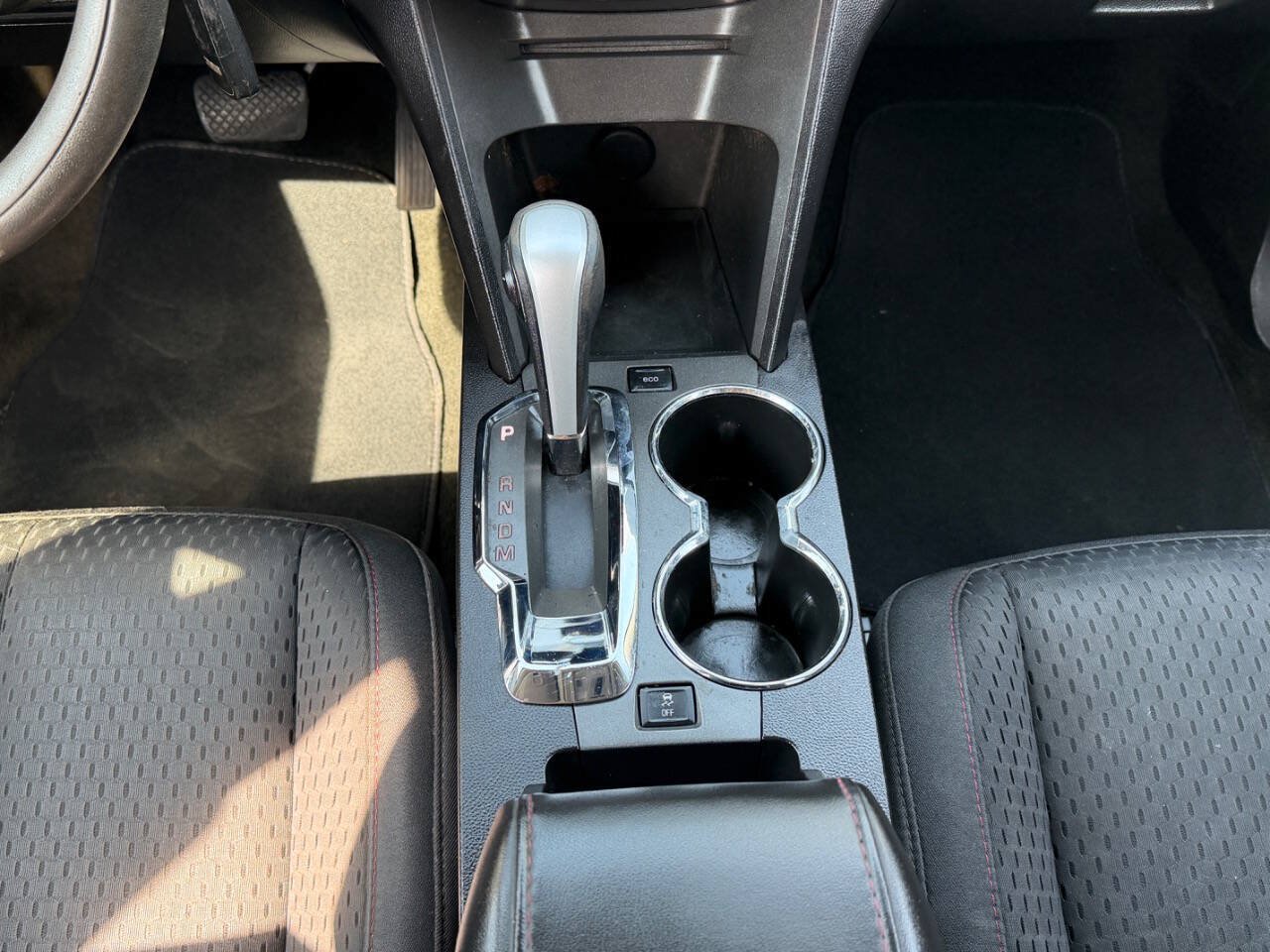 Used 2015 GMC Terrain SLE FWD image 33