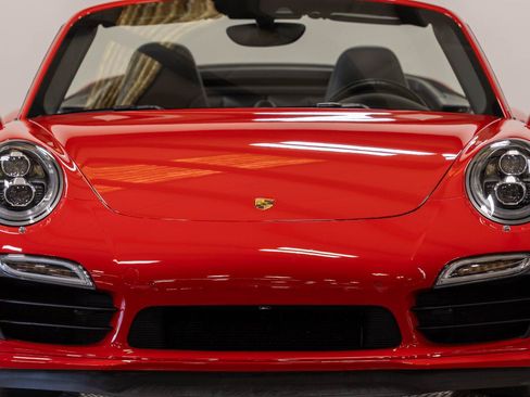 Used 2015 Porsche 911 Turbo S AWD/4WD image 5