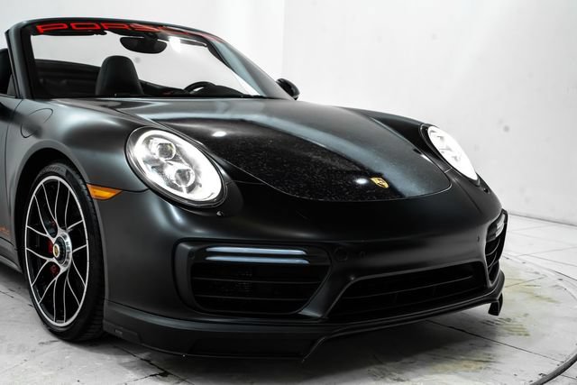 Used 2017 Porsche 911 4 Cabriolet AWD/4WD image 16