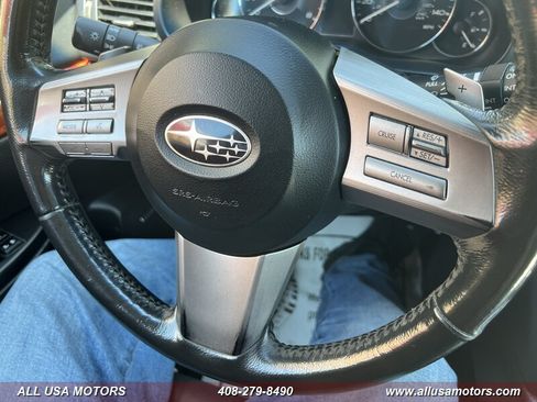 Used 2010 Subaru Outback 2.5i Limited AWD/4WD image 22