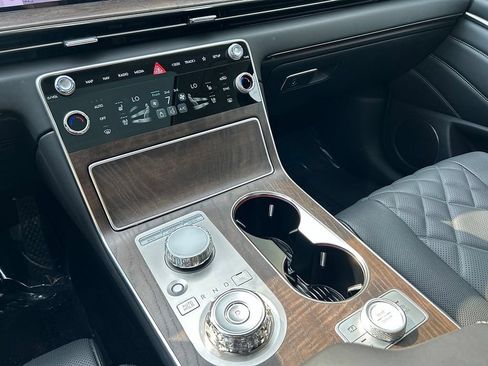 Certified 2026 Genesis GV80 3.5T Prestige AWD/4WD image 17