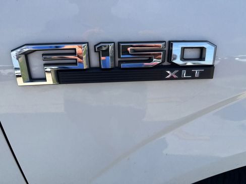 Used 2017 Ford F150 XLT AWD/4WD image 16