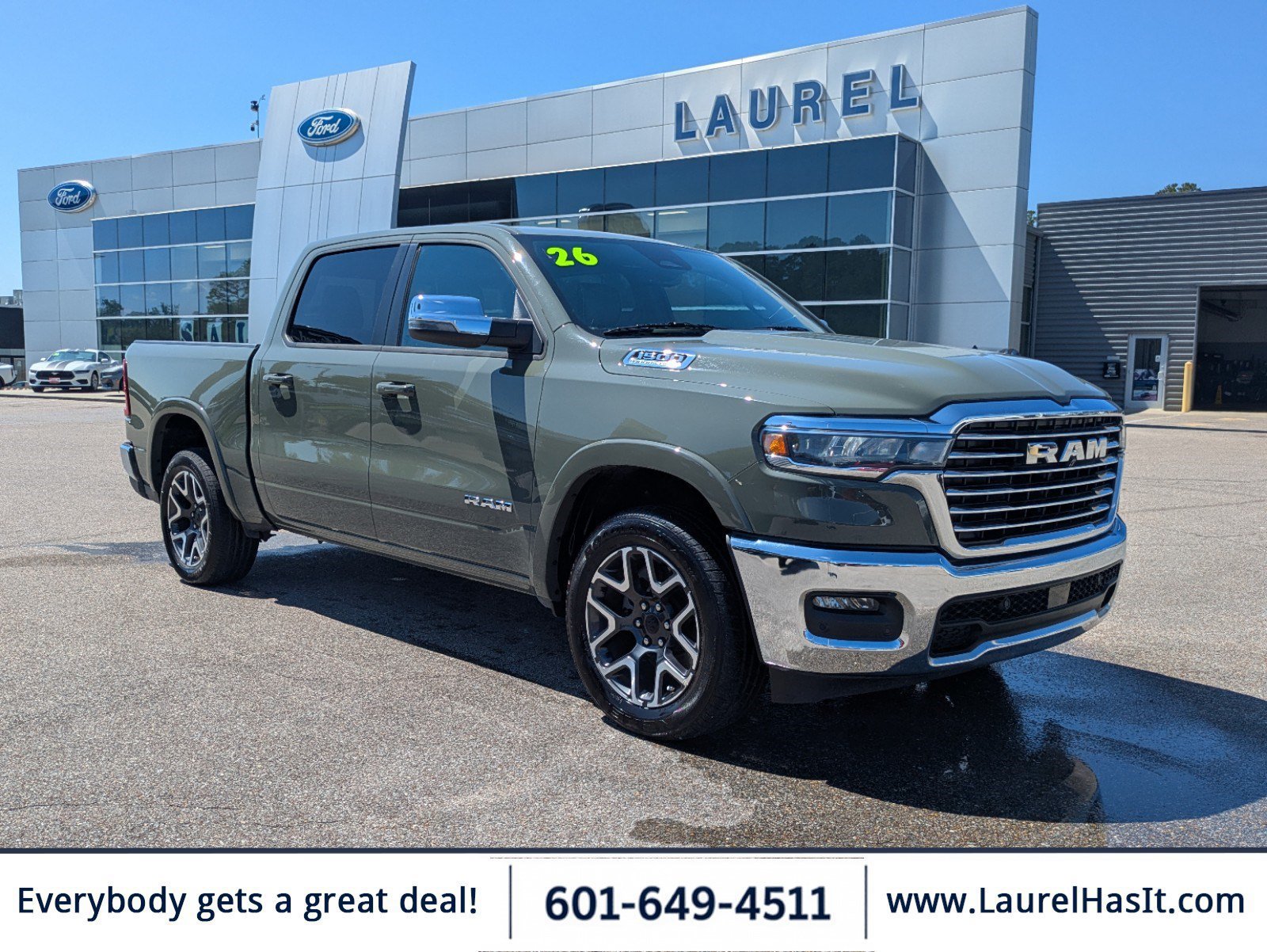 Used 2026 RAM 1500 Laramie AWD/4WD image 1
