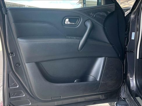 Certified 2024 INFINITI QX80 Luxe image 17