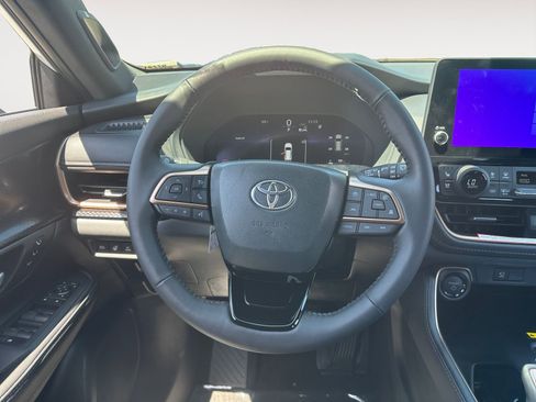 New 2026 Toyota Grand Highlander AWD Hybrid image 12