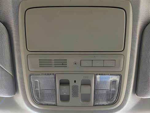 Used 2010 Acura TSX Sedan image 24