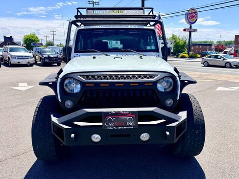 Used 2016 Jeep Wrangler Sport w/ Quick Order Package 24S AWD/4WD image 9