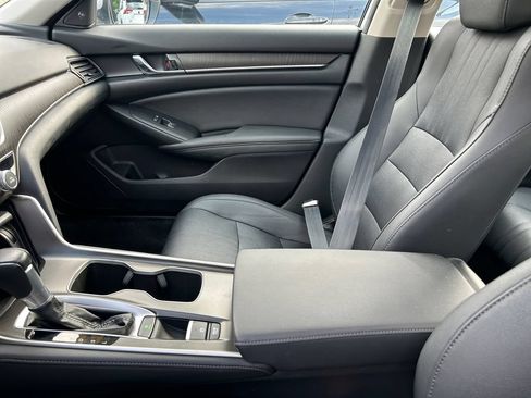 Used 2020 Honda Accord EX-L image 18