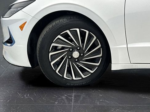 Used 2021 Hyundai Sonata Limited image 36