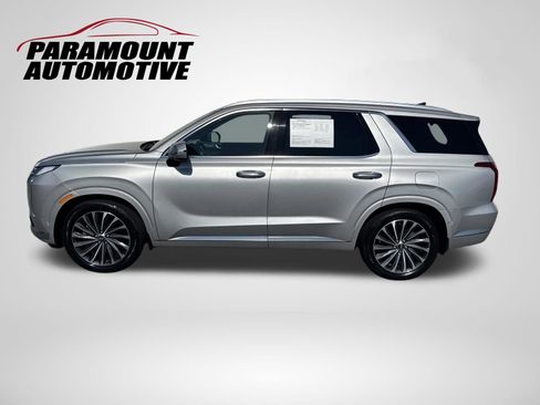 Used 2023 Hyundai Palisade Calligraphy w/ Cargo Package FWD image 4