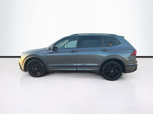 Used 2022 Volkswagen Tiguan SE R-Line FWD image 6