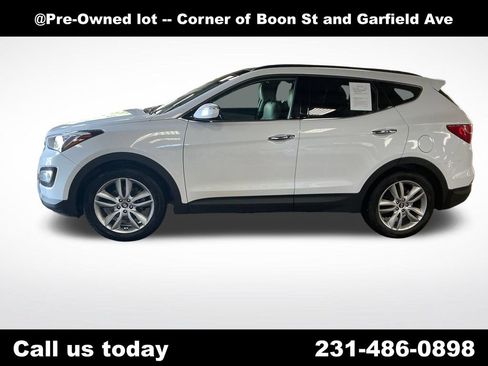 Used 2014 Hyundai Santa Fe Sport 2.0T w/ Technology Package 05 AWD/4WD image 2