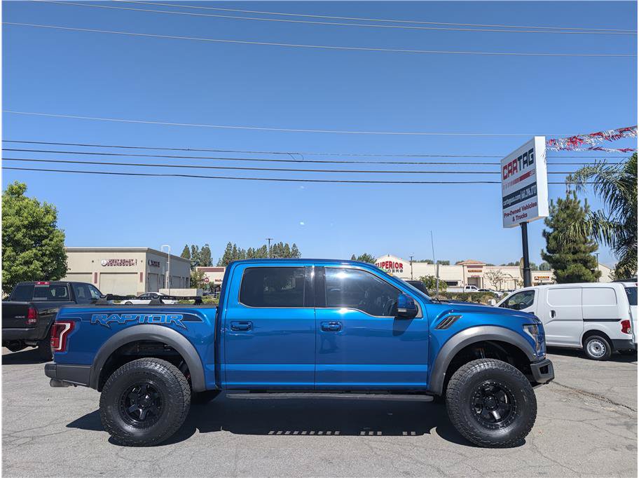 Used 2017 Ford F150 Raptor w/ Equipment Group 802A Luxury AWD/4WD image 4