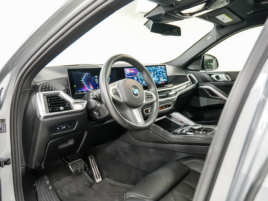 Used 2025 BMW X6 xDrive40i w/ Climate Comfort Package AWD/4WD image 4