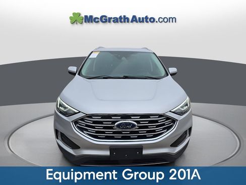 Used 2019 Ford Edge SEL w/ Equipment Group 201A image 2