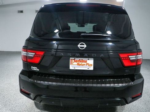 Used 2023 Nissan Armada SL w/ Midnight Edition Package RWD image 8
