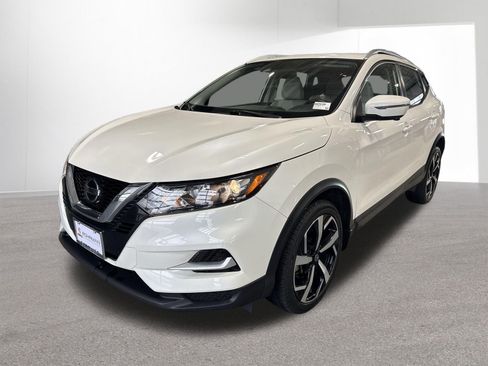 Certified 2022 Nissan Rogue Sport SL AWD/4WD image 31