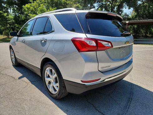 Used 2018 Chevrolet Equinox Premier FWD image 5
