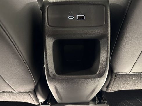 New 2026 Chevrolet Trax LT w/ Sunroof Package FWD image 40