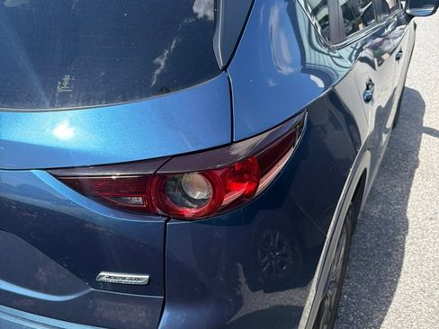 Used 2019 MAZDA CX-5 Touring FWD image 3