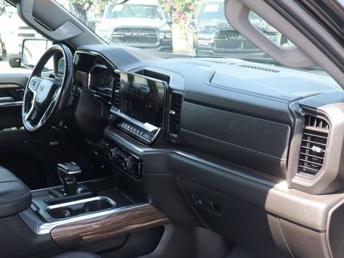 Used 2024 Chevrolet Silverado 1500 RST w/ Convenience Package II AWD/4WD image 49