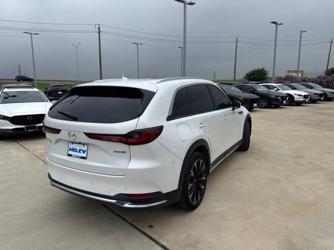 Used 2024 MAZDA CX-90 Plug-In Hybrid w/ Premium Pkg AWD/4WD image 4