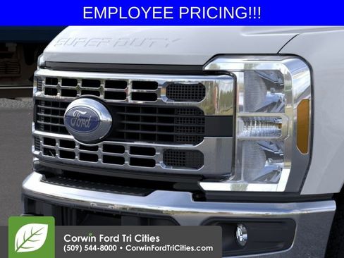 New 2026 Ford F250 XLT AWD/4WD image 17