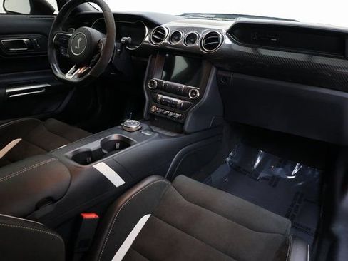 Used 2022 Ford Mustang Shelby GT500 w/ Carbon Fiber Track Pack image 82