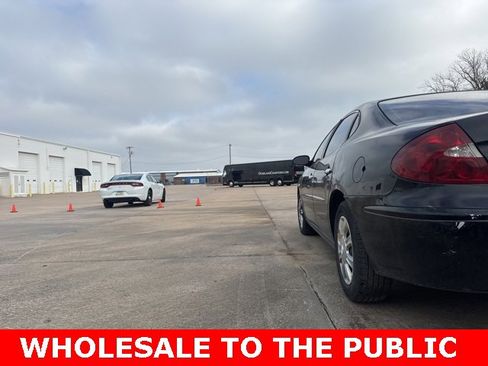 Used 2007 Buick LaCrosse CX image 6