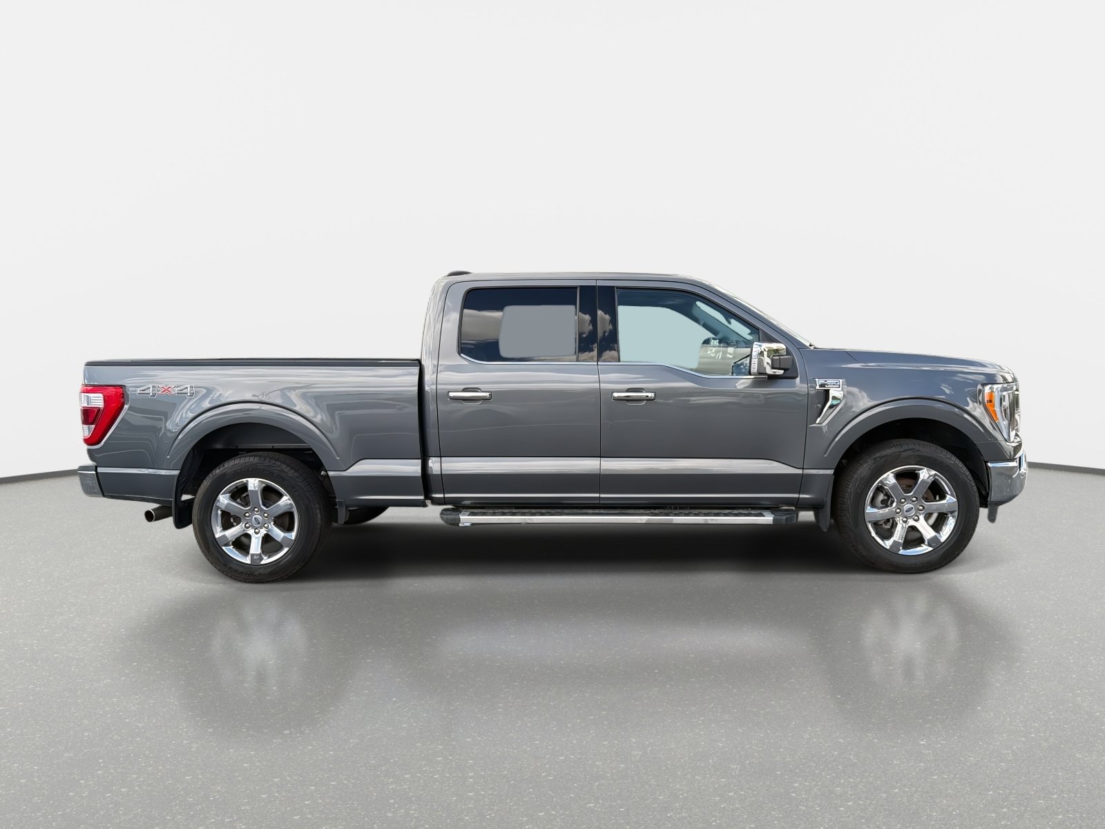 Used 2023 Ford F150 Lariat AWD/4WD image 2
