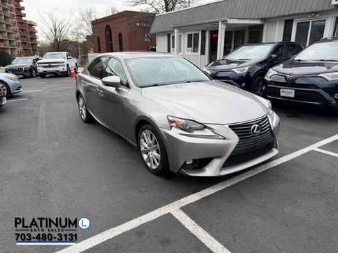 Used 2015 Lexus IS 250 RWD image 2