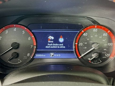 Used 2023 Nissan Frontier PRO-4X w/ Pro Convenience Package AWD/4WD image 16