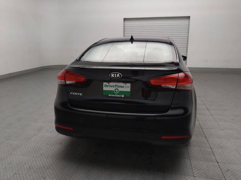 Used 2017 Kia Forte LX w/ LX Popular Package FWD image 7