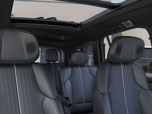 New 2027 Cadillac Vistiq Sport AWD/4WD image 24