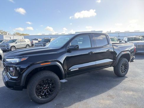 New 2026 GMC Canyon Elevation w/ Convenience Package image 7