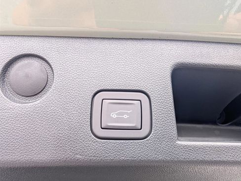 New 2026 Chevrolet Equinox ACTIV image 11