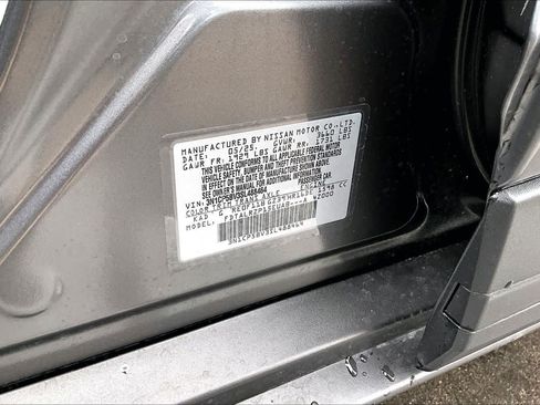 Certified 2025 Nissan Kicks Play S FWD image 33