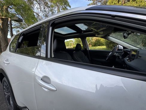 New 2026 Nissan Rogue Platinum AWD/4WD image 14