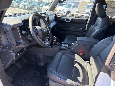 New 2026 Ford Bronco Badlands image 11
