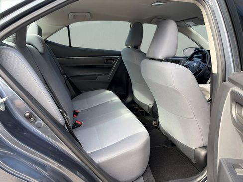 Used 2015 Toyota Corolla L image 17