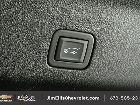 Used 2023 Chevrolet Tahoe Premier image 36