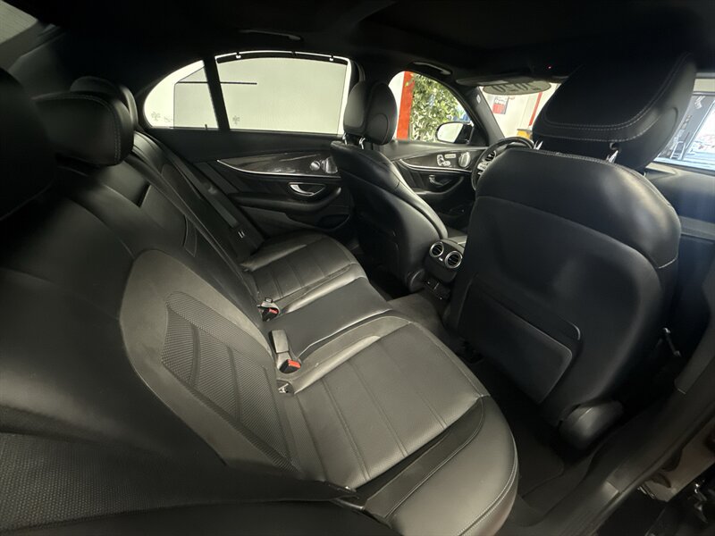 Used 2020 Mercedes-Benz E 53 AMG 4MATIC Sedan image 19