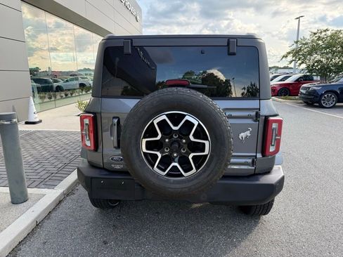 Used 2023 Ford Bronco Outer Banks AWD/4WD image 3