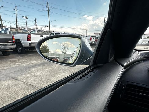 Used 2006 BMW M6 Coupe image 44